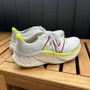 New Balance Fresh Foam More V4 Running Shoes - Size 11.5